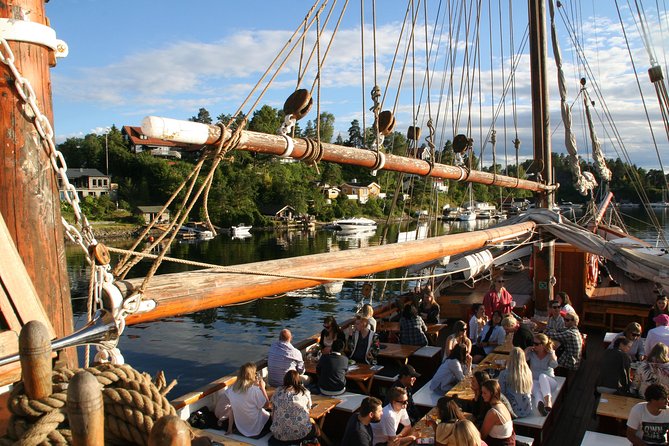 2-Hour Oslo Fjord Sightseeing Cruise by Sailing Ship - Seeing the Opera House from the water