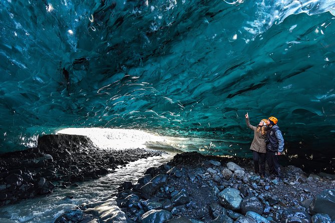 3-Day Ice Cave, South Coast, Golden Circle and Northern Lights - Practical verdict: book it for access and efficiency