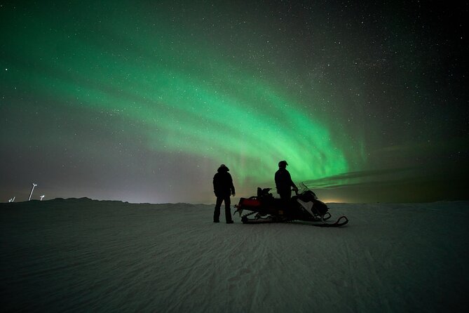 3 Hours Snowmobiling under Auroras and Night Sky - Riding 30 kilometres through the Lappish night