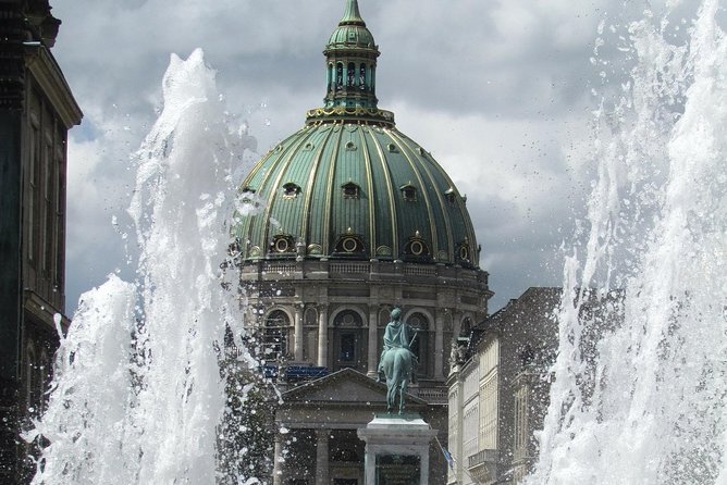 3h Private walking tour, Copenhagen - Royal Copenhagen at Amalienborg Palace