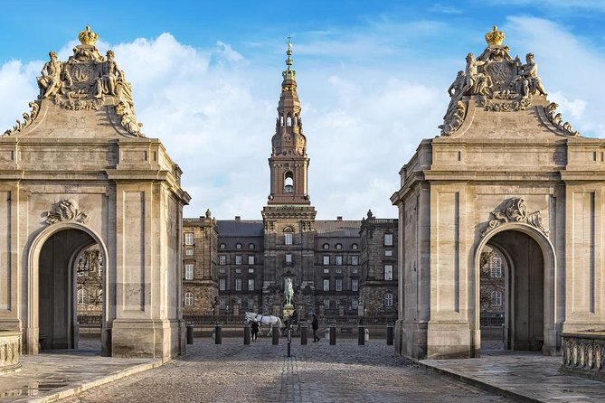 4-Hour Private Hamlet Castle Tour from Copenhagen - Why Kronborg Castle makes a strong half-day trip