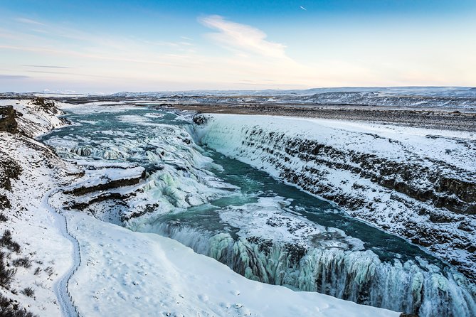 6-Day Around Iceland Small-Group Tour from Reykjavik with Accomm - What the $2,543.16 price really covers