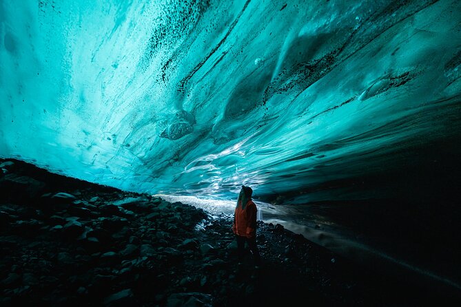 8-Day Small Group Tour Around Iceland from Reykjavik - Day 6: Whales from Hauganes and a volcanic crater