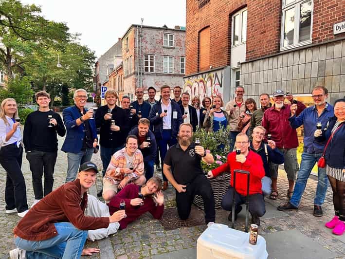 Aarhus Craft BeerWalk - Starting outside Bro Cafeen
