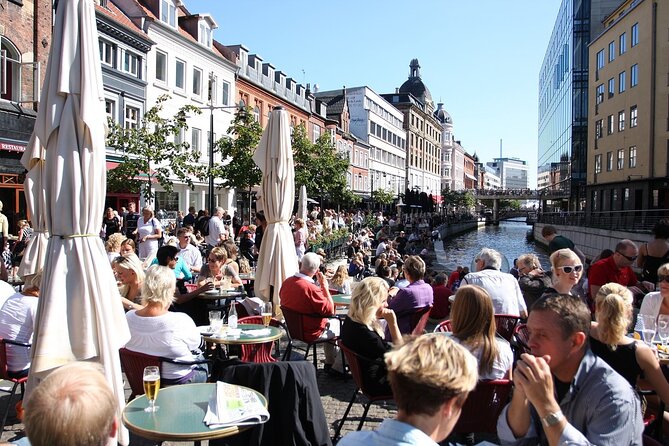 Aarhus Walking Tour: Explore Top Sights & Hidden Gems - Guide style, group size, and sound quality