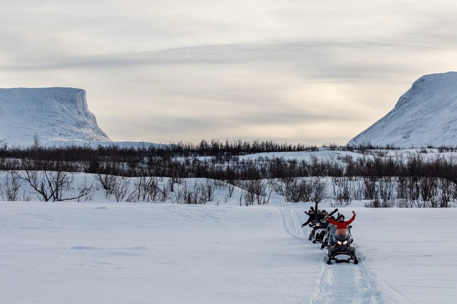 Abisko: Great Outback Snowmobile Tour with Lake Abiskojaure - Leaving Abisko for the Kungsleden