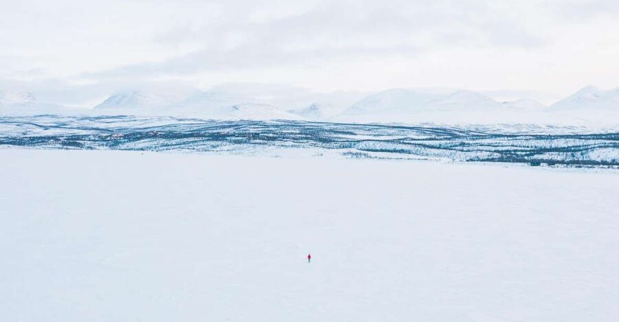 Abisko: Lake Torneträsk Arctic Ice Fishing Trip - What the two-hour morning looks like