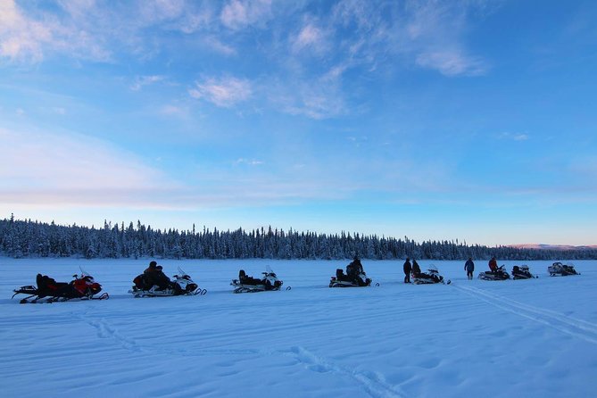Afternoon Snowmobile Tour - Learning to handle the snowmobile