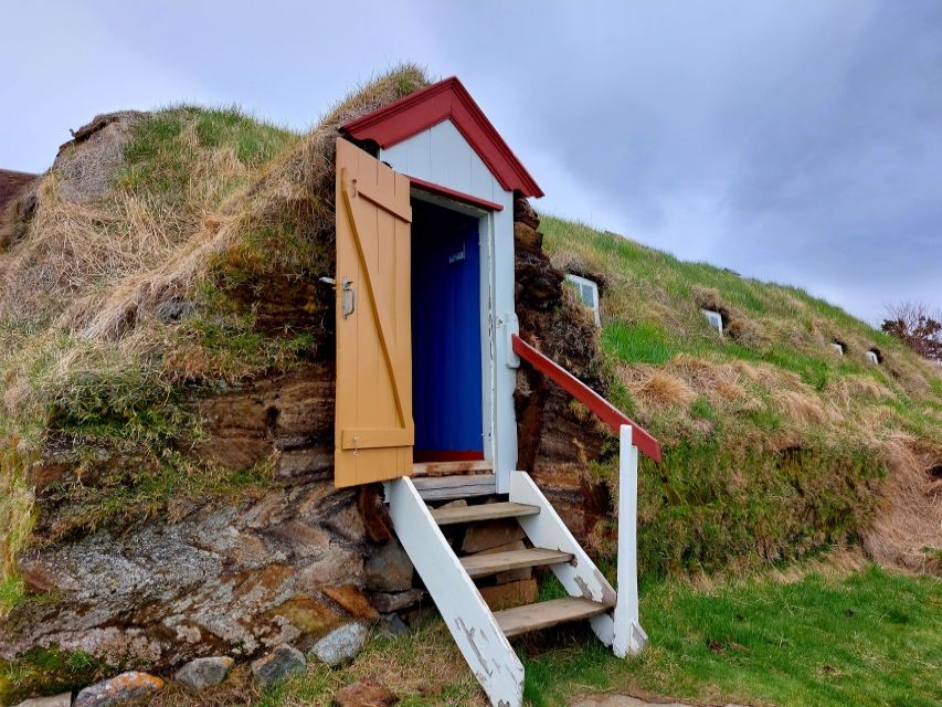 Akureyri: Goðafoss, Laufas & The Christmas House Combo Tour - The Christmas House is festive, curious, and shop-heavy