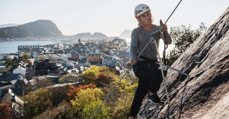 Ålesund: Via Ferrata tour - Who should book this climb?