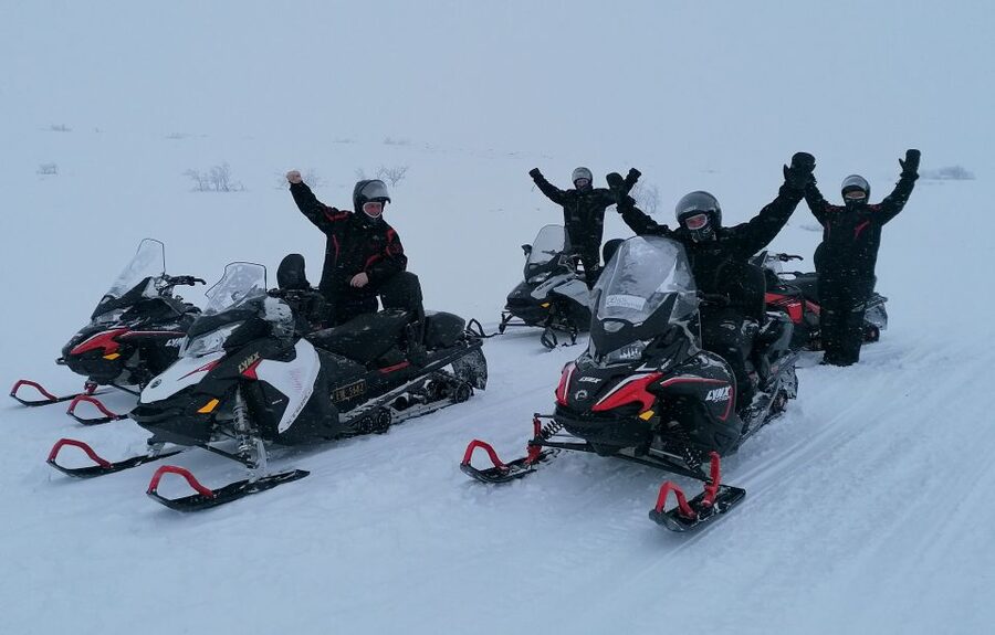 Alta: Guided Snowmobile Safari on Finnmarksvidda With Snacks - Who should book this snowmobile safari?
