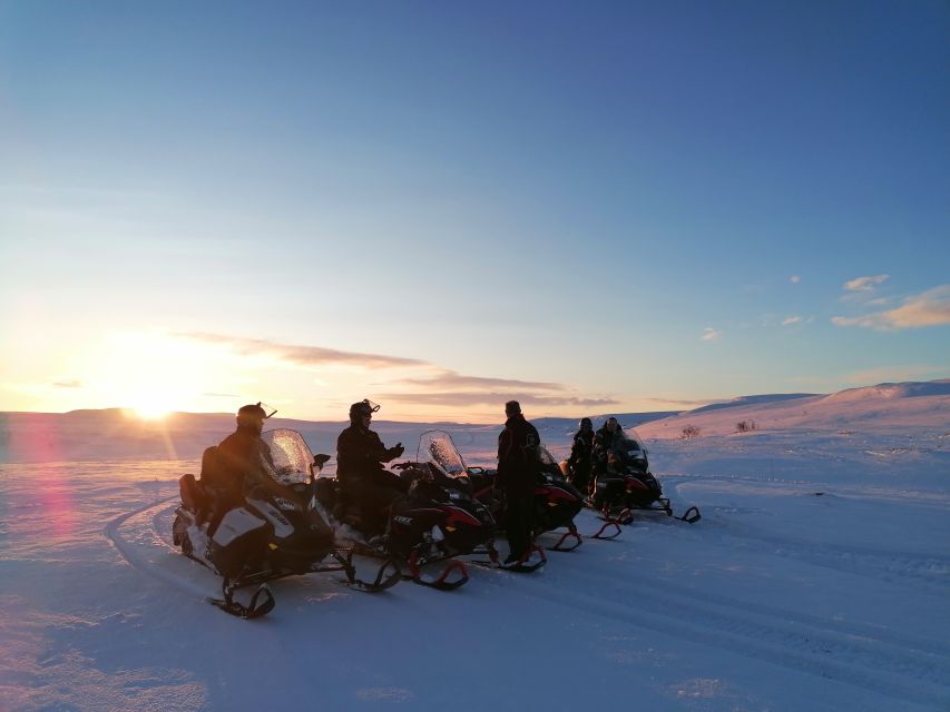 Alta: Guided Snowmobile Safari on Finnmarksvidda With Snacks - Warm clothing, snacks, and the practical side
