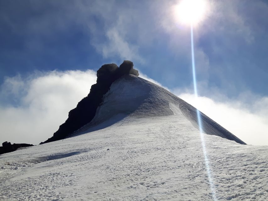 Arnarstapi: Snæfellsjökull Glacier and Volcano Hike - Starting near Arnarstapi and the rocky approach