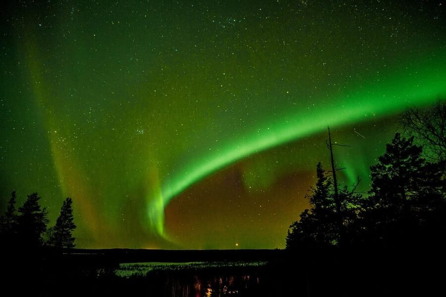 Auroras Northern Lights in Saariselka - What the guides add to the evening