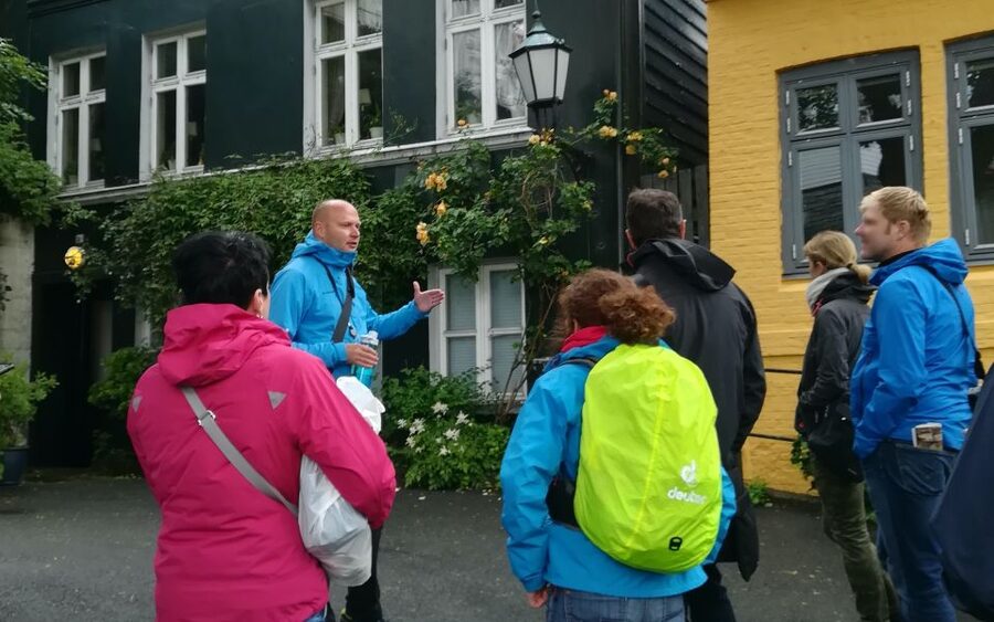 Bergen: City Tour on Foot - Why this two-hour Bergen walk works so well