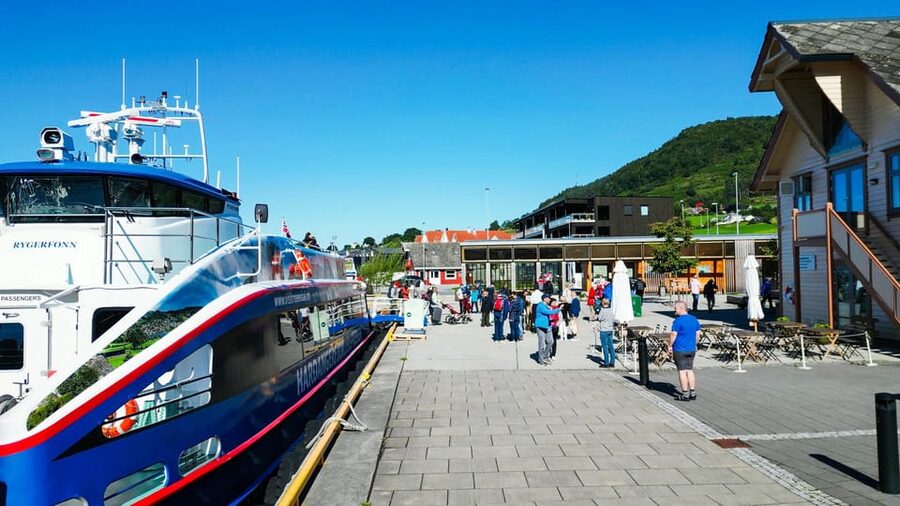 Bergen: Cruise to beautiful Rosendal by the Hardangerfjord - FAQ