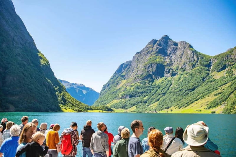 Bergen: Flam Railway, Stegastein and Fjord Cruise Day Tour - Cruising Nærøyfjord to Gudvangen
