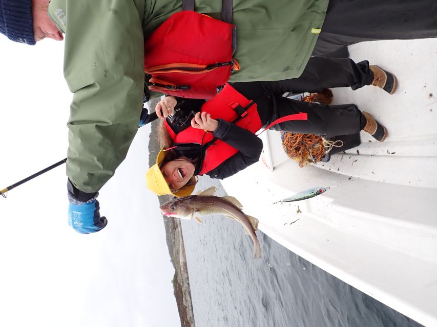 Bergen: Guided Fishing Tour with Outdoor Cooking - The scenery and the stories along the way
