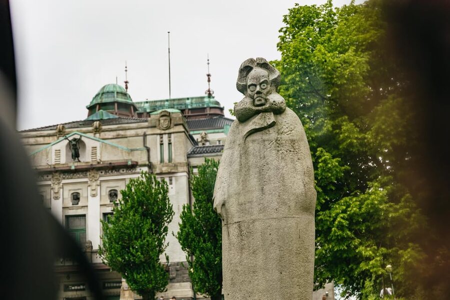 Bergen: Guided Minibus Tour with Photo Stops - FAQ