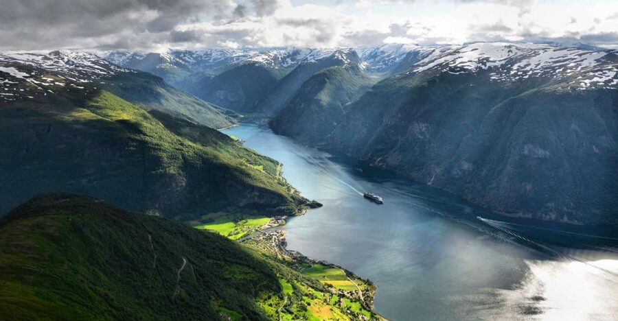 Bergen: Self-Guided Day Trip to Oslo - Leaving Bergen for the mountains