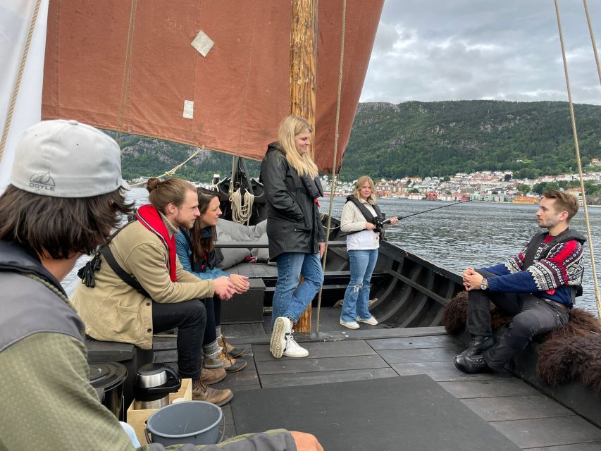 Bergen: Viking Ship Sailing Experience and Sightseeing Trip - Fishing for mackerel