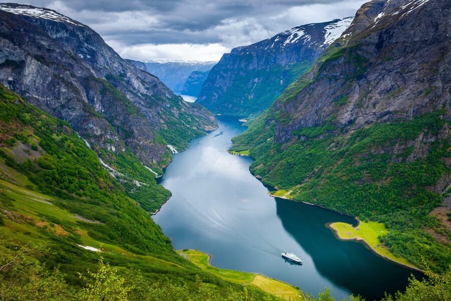 Bergen: Viking Village, Nærøyfjorden Cruise and Flåm Railway - Njardarheimr brings the Viking theme to life