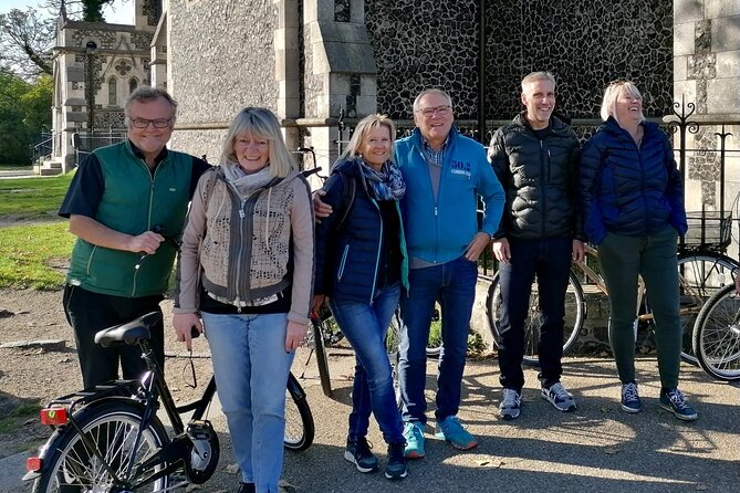 Best of Copenhagen Biking Tour-3 Hours, Small Group max 10 people - Rosenborg Castle and the Round Tower: a strong historic opening