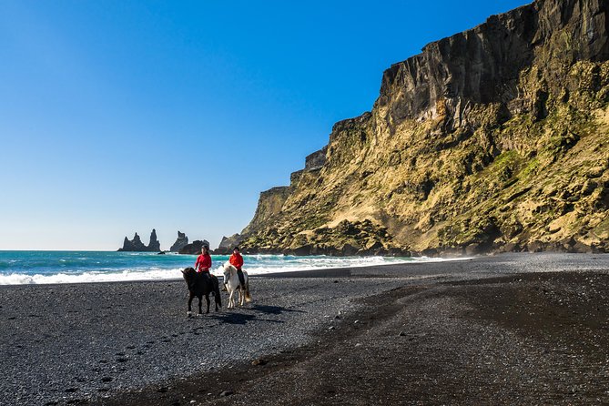 Black Sand Beach Horse Riding Tour from Vik - Weather, wind, and the real Iceland factor