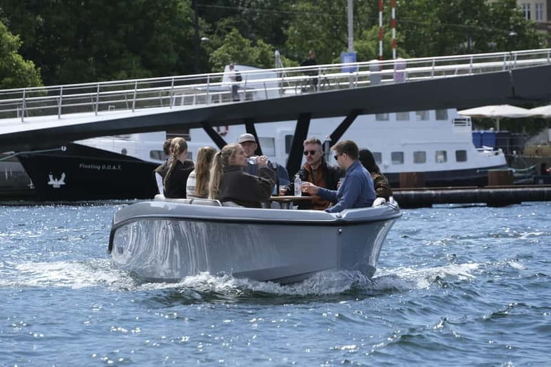 Copenhagen: 1 or 2-Hour Canal Tour in Silent Electric Boats - The Opera House and Copenhagen’s changing waterfront