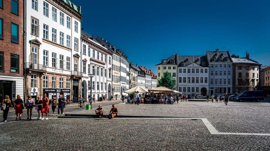 Copenhagen: 2-hour Old Town Private Walking Tour - Nytorv and Gammeltorv, two old city squares