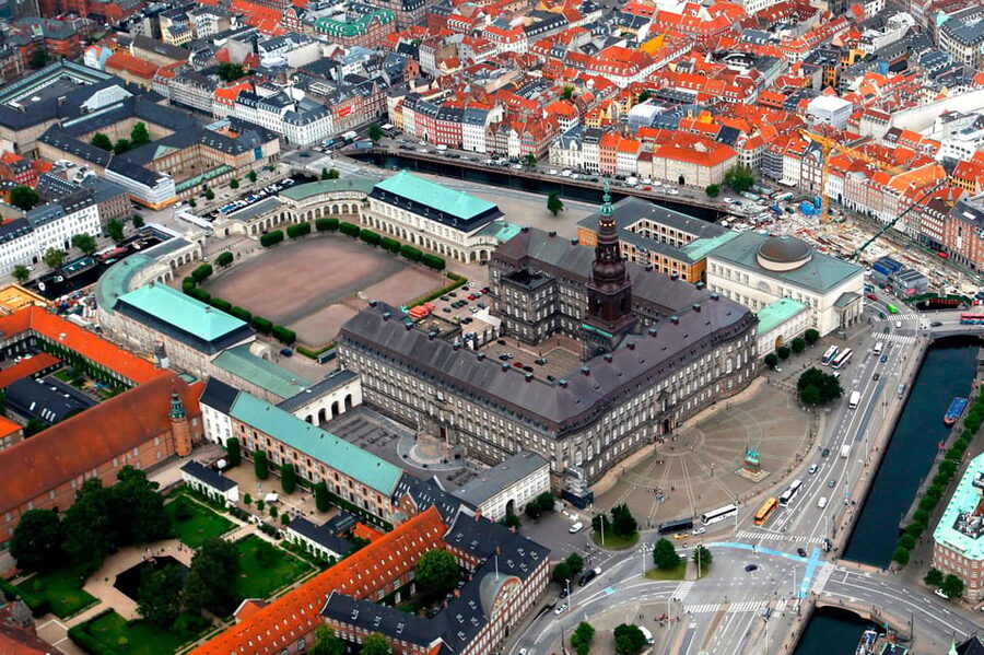 Copenhagen: A guided walk for first-timers in the city - What the two-hour pace feels like