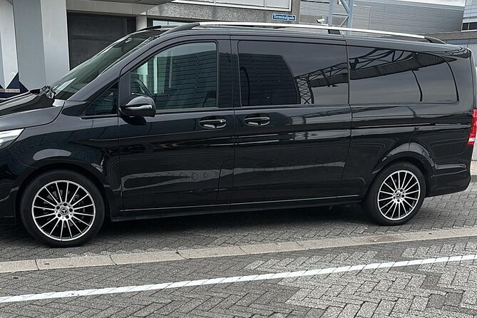 Copenhagen Airport Transfer Service | English Speaking Driver - The strongest part of the service is the chauffeur interaction