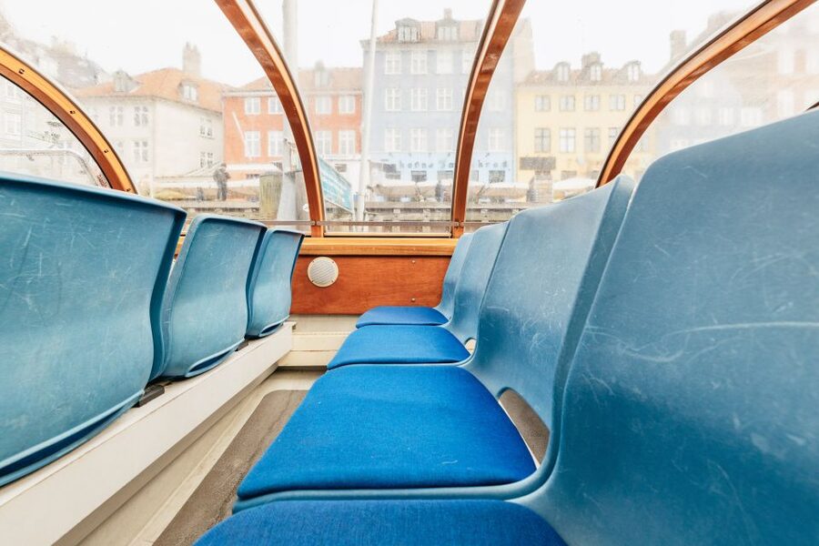 Copenhagen: Canal Cruise with Guide - Christiansborg and Slotsholmen: Denmark’s political heart