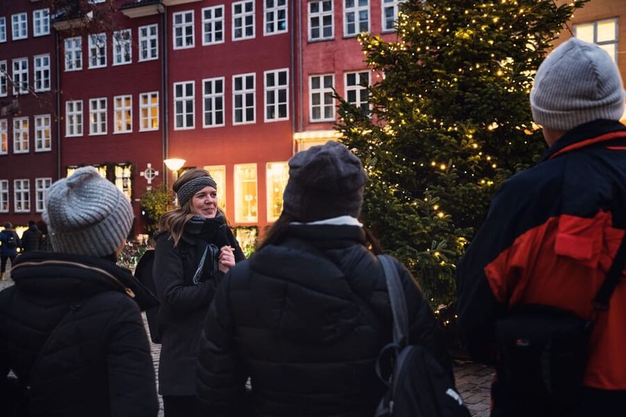 Copenhagen: Christmas Walking Tour with Treats and Drinks - Why this Christmas walk feels different