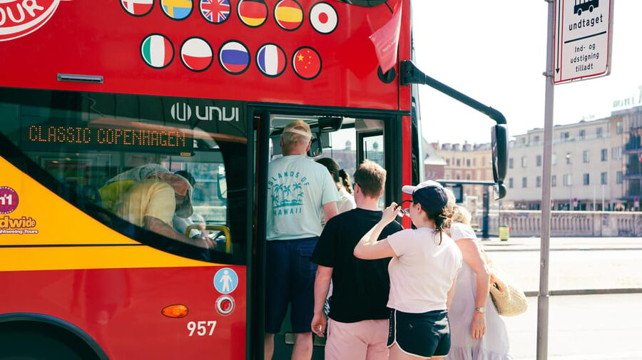 Copenhagen: City Sightseeing Hop-On Hop-Off Bus Tour - Timing is the key to using all three routes