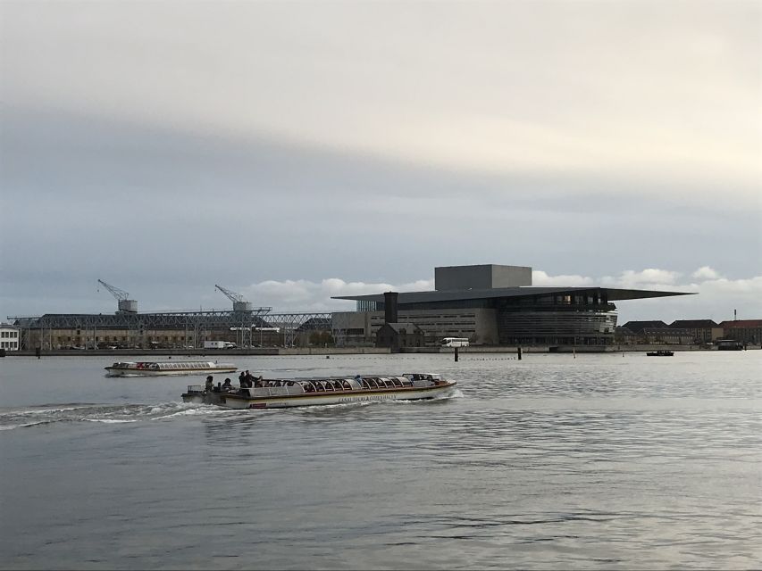 Copenhagen: Classic Canal Tour & The Harbour - Christianshavns Mound and the Opera House