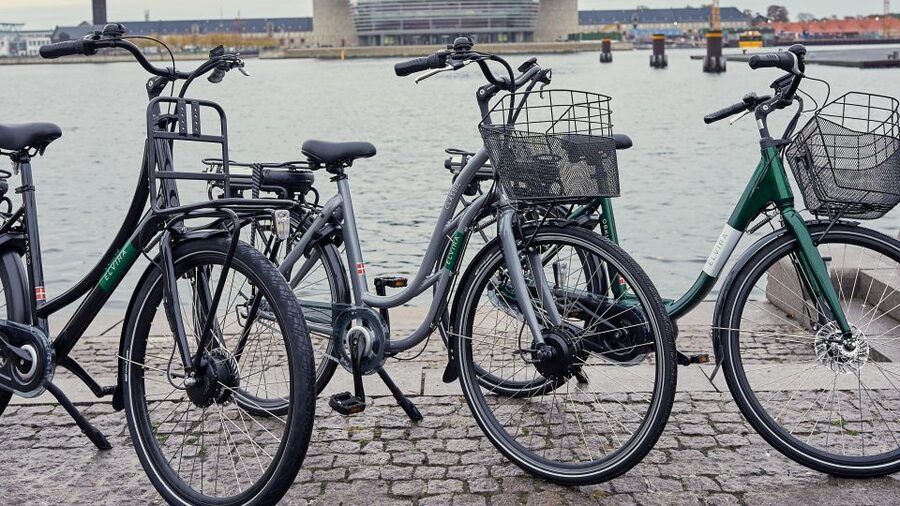 Copenhagen E-Bike Rental - The 10-minute briefing and bike fitting