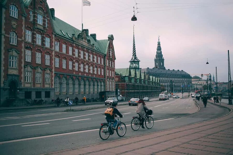 Copenhagen: Guided Bike Tour in French - Key points before you book