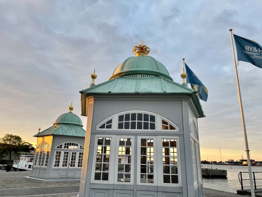 Copenhagen: Guided E-Scooter KickBike Tour- All Highlights - Kings New Square and the Royal Theatre