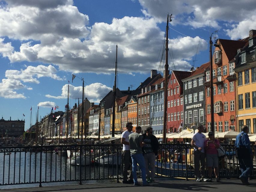 Copenhagen: Guided Walking Tour - Christiansborg and the Old Stock Exchange