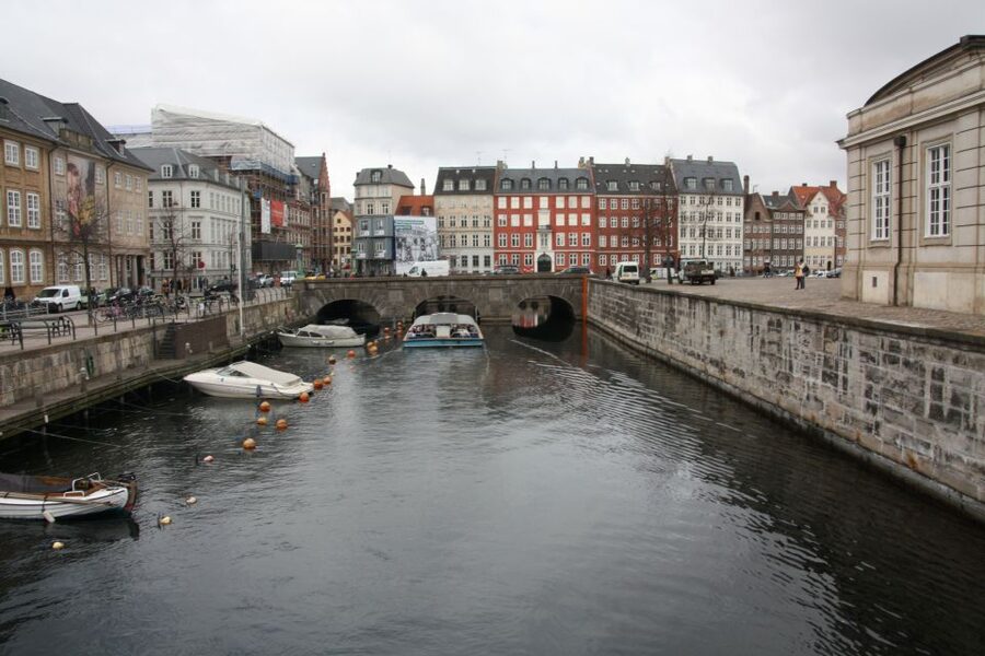 Copenhagen: Highlights & Hygge Guided Walking Tour w/ Lunch - A five-hour introduction to Copenhagen