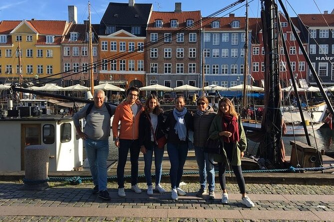 Copenhagen : Highlights Private Bike Tour - Christiansborg Palace and the center of power