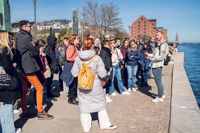 Copenhagen Highlights Walking Tour - Nikolaj Kunsthal and the scars left by fire