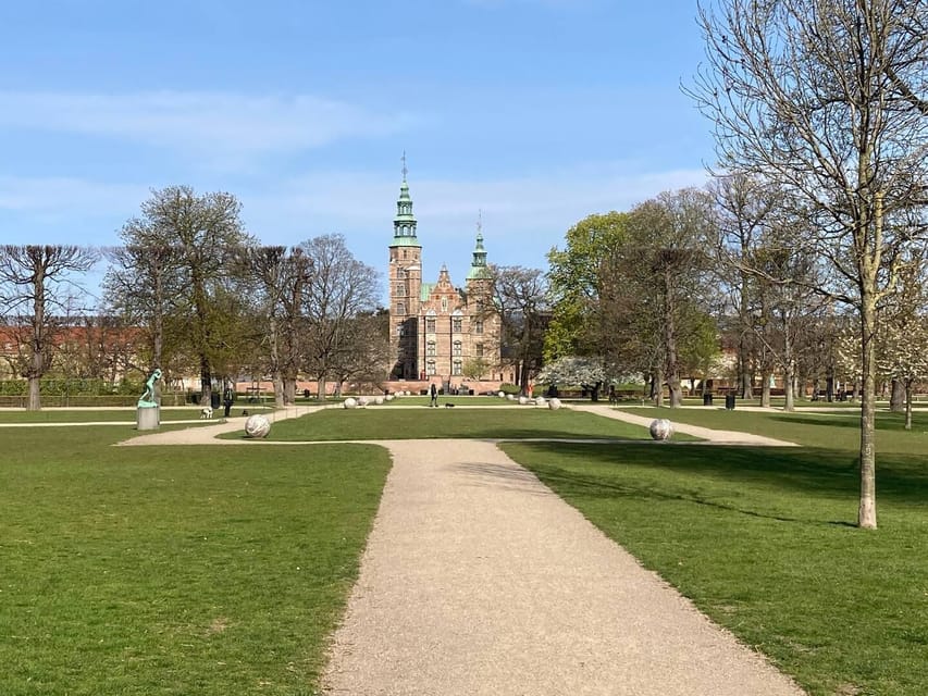 Copenhagen: King's Garden Outdoor Escape Room Game - The garden and its statues