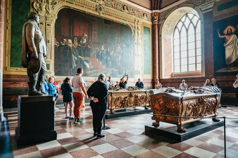 Copenhagen: Kronborg, Frederiksborg Castle and Roskilde Tour - Should you book the $205 tour?