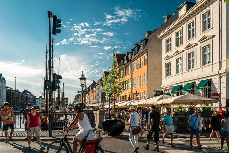 Copenhagen: Private Walking Tour - Charlottenborg Palace and the turn toward Nyhavn