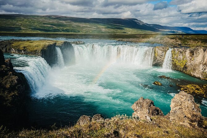 Cruise Tour Godafoss and Myvatn Lake and Dettifoss Small Group - Key things to know before booking