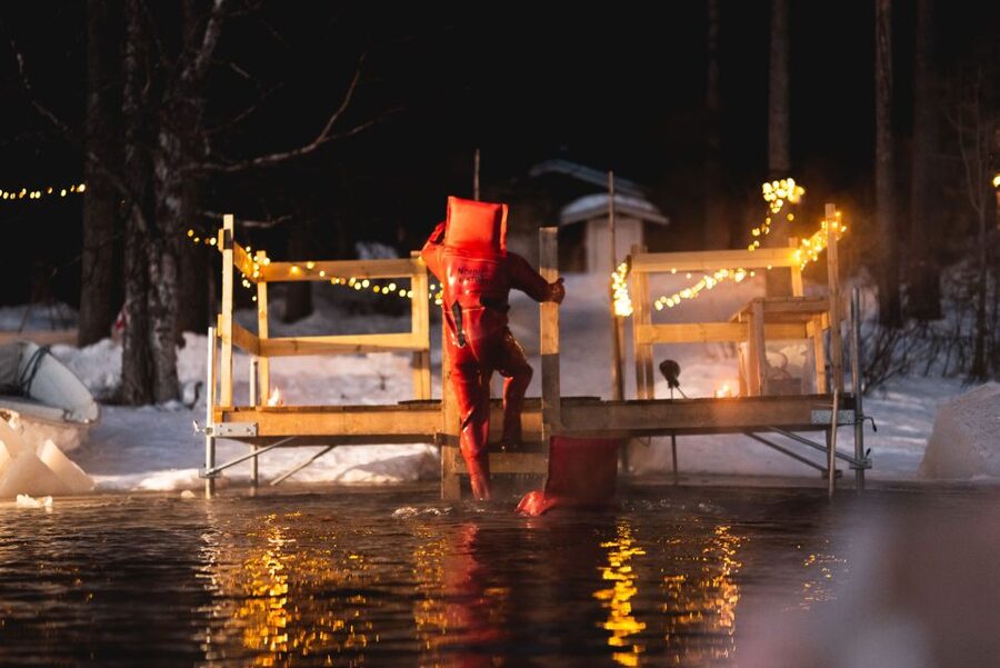 Daytime Ice Floating Rovaniemi, Frozen Lake Experience - FAQ