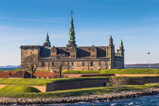 Deluxe Copenhagen Shore Excursion from Cruise Ship Port - The Little Mermaid photo stop