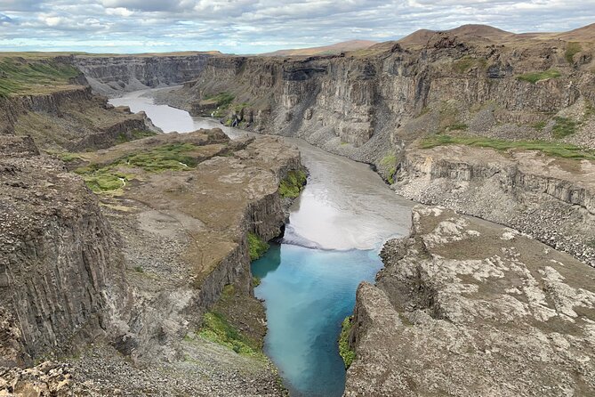 Diamond Circle Day Tour from Akureyri - Hljóðaklettar shows off North Iceland’s volcanic rock